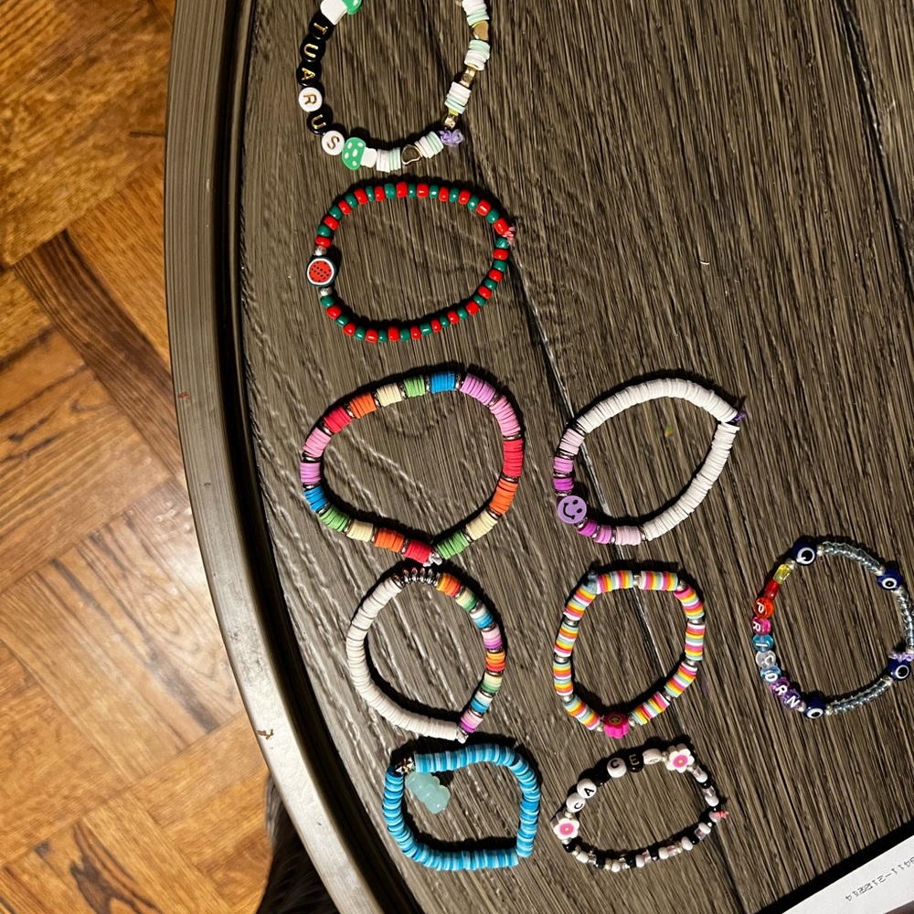 Bracelets - Picture 3 of 4